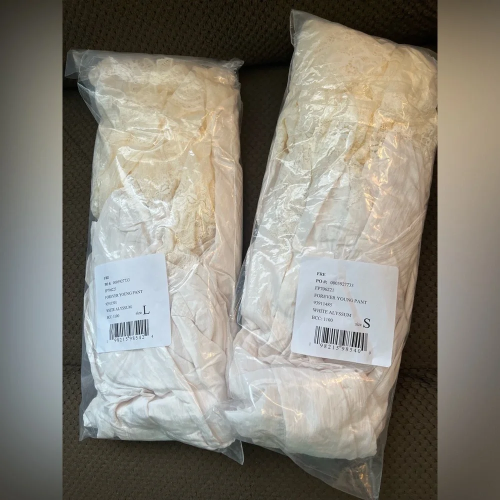 NWT FREE PEOPLE INTIMATELY Forever Young Bloomer Pants | White Alyssum MSRP $98 - Picture 8 of 15